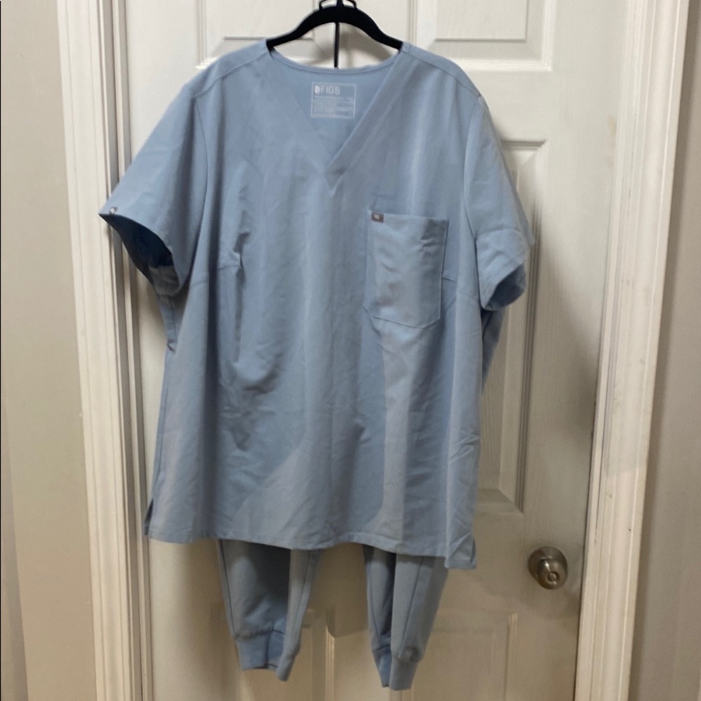 Figs Light Blue Scrub Set